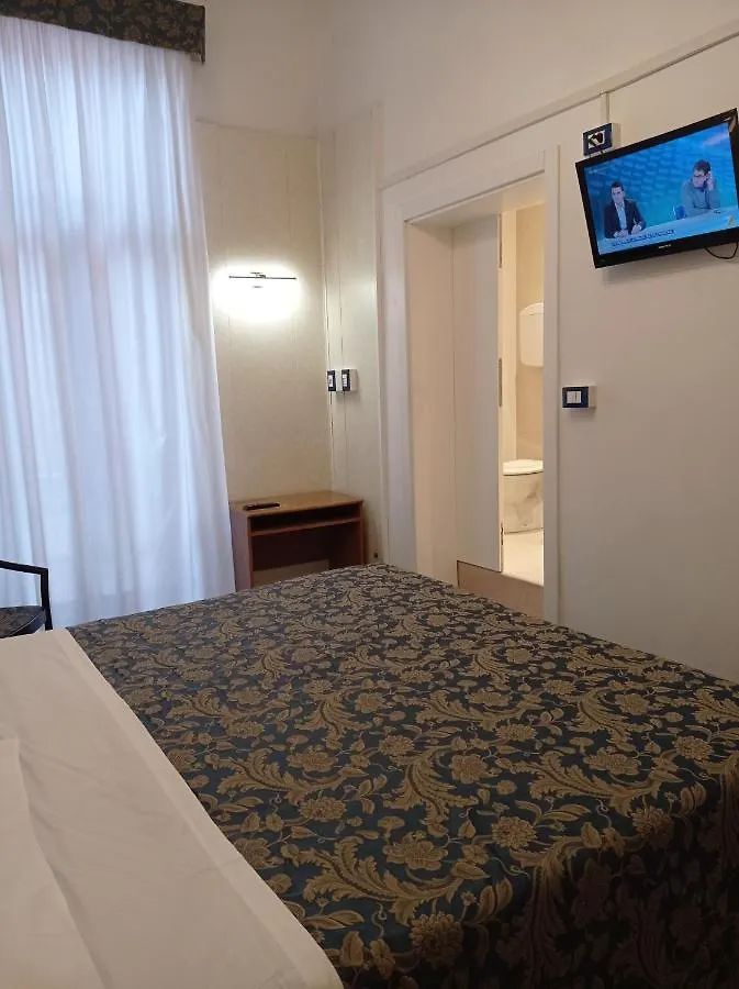 Hotel Caneva Venice 0*,  Italy