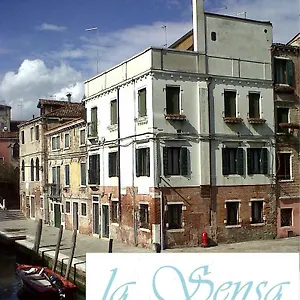  Bed & Breakfast La Sensa